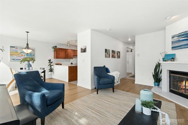 447 7th Avenue, Kirkland, WA 98033