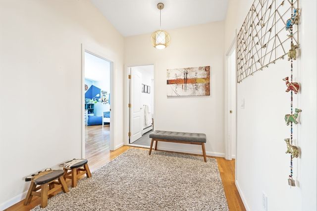 7 Clover Lane, Natick, MA 01760