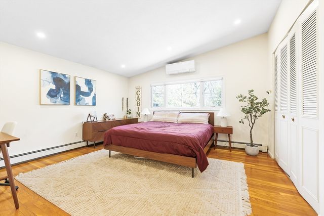 7 Clover Lane, Natick, MA 01760