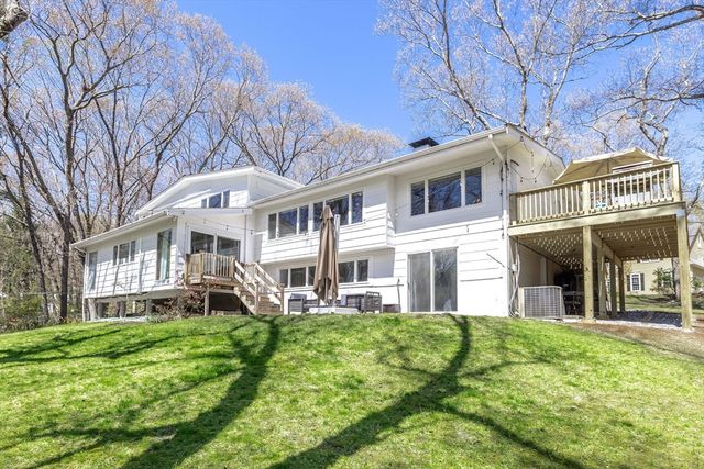 7 Clover Lane, Natick, MA 01760