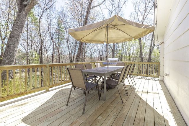 7 Clover Lane, Natick, MA 01760