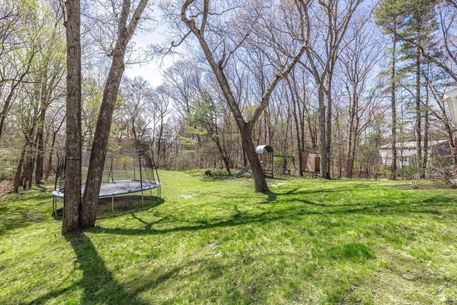 7 Clover Lane, Natick, MA 01760