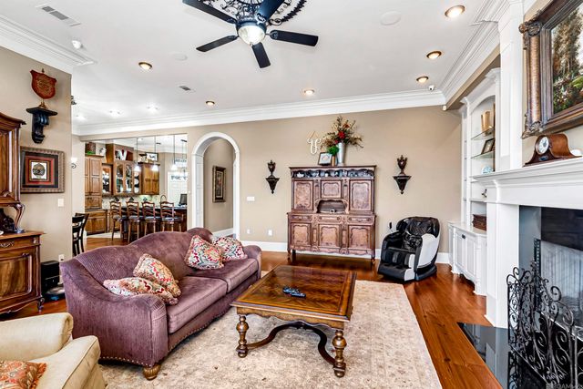 11372 Greenside Dr, Gonzales, LA 70737