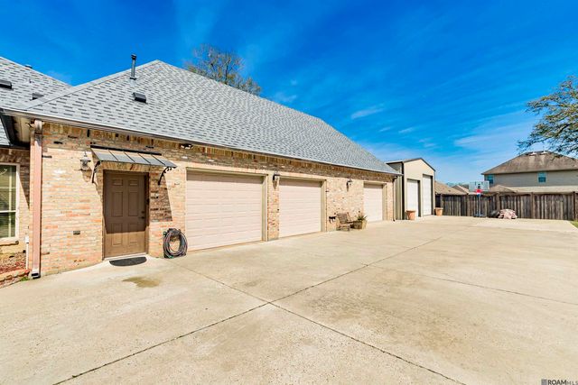 11372 Greenside Dr, Gonzales, LA 70737