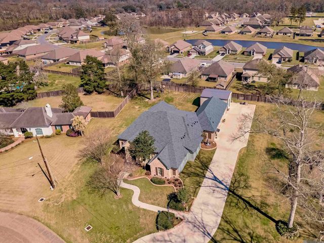 11372 Greenside Dr, Gonzales, LA 70737