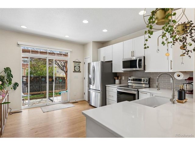 154 Oneida Ct, Denver, CO 80220