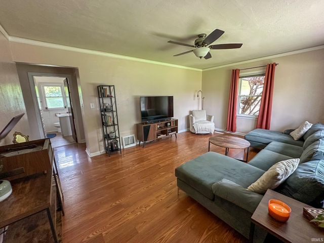 729 Georgette Road, Evansville, IN 47720