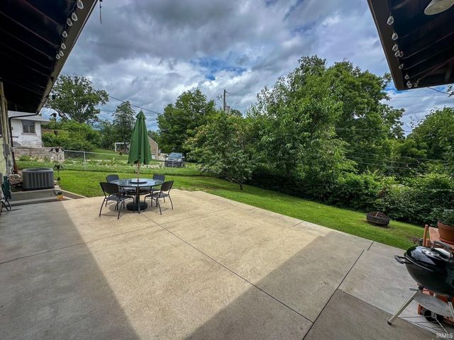 729 Georgette Road, Evansville, IN 47720