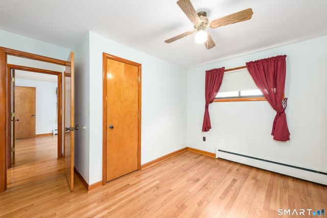 6 Saunders Lane, Prospect, CT 06712