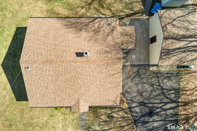 6 Saunders Lane, Prospect, CT 06712