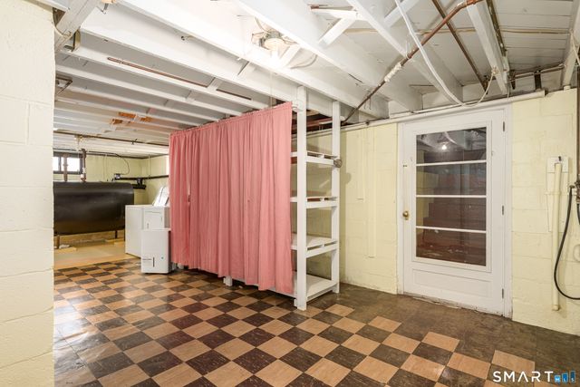 6 Saunders Lane, Prospect, CT 06712