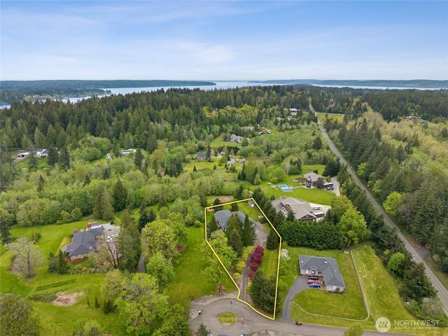 4902 74th Lane NE, Olympia, WA 98516