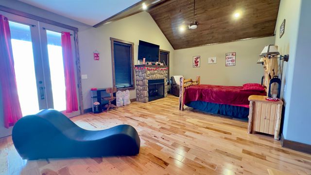 95 Firethorne Lane, Melbourne, AR 72556