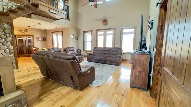 95 Firethorne Lane, Melbourne, AR 72556