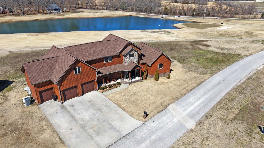 95 Firethorne Lane, Melbourne, AR 72556