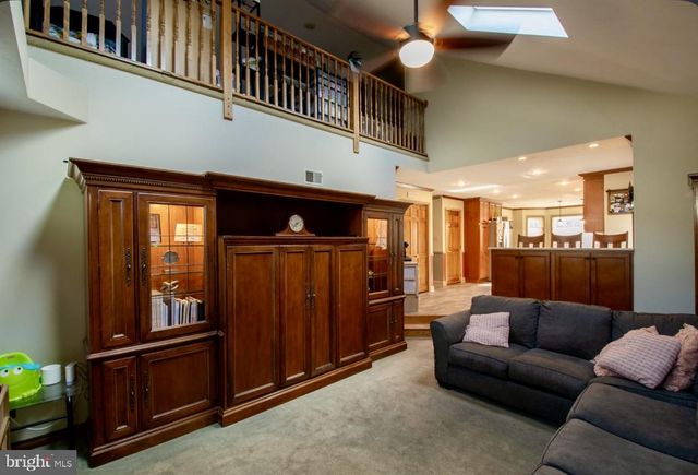 153 TIMBER LN, Hanover, PA 17331