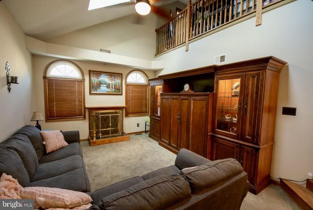 153 TIMBER LN, Hanover, PA 17331