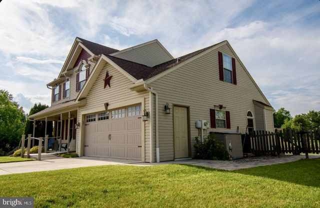 153 TIMBER LN, Hanover, PA 17331