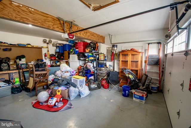 153 TIMBER LN, Hanover, PA 17331