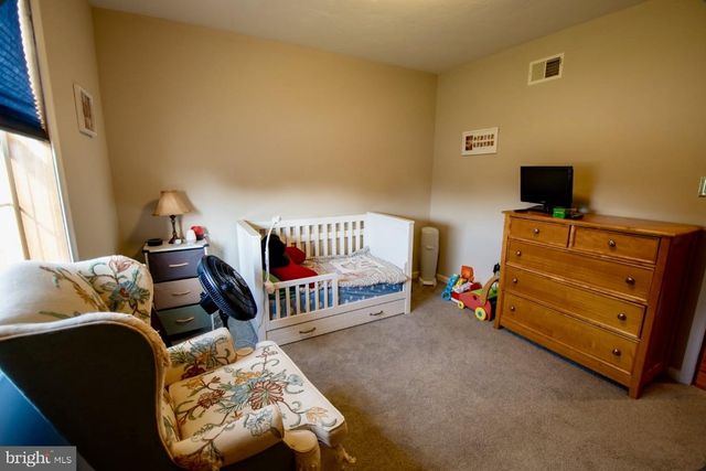 153 TIMBER LN, Hanover, PA 17331