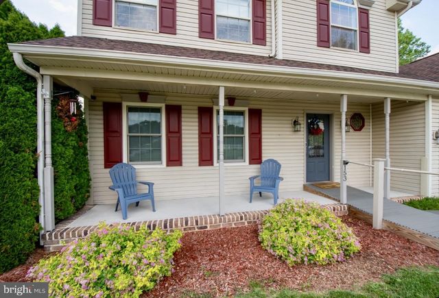 153 TIMBER LN, Hanover, PA 17331