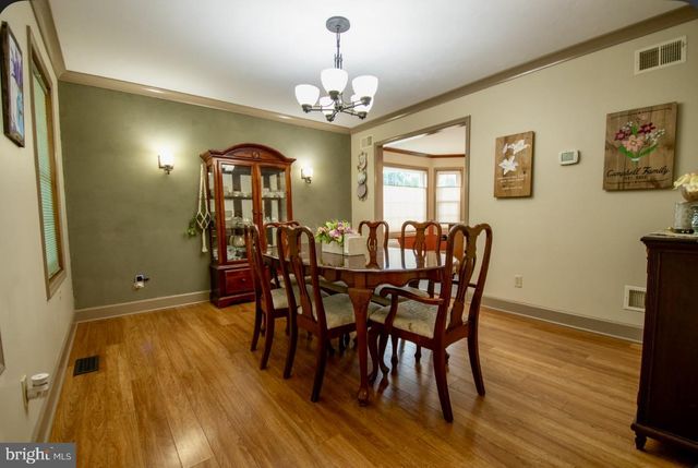 153 TIMBER LN, Hanover, PA 17331