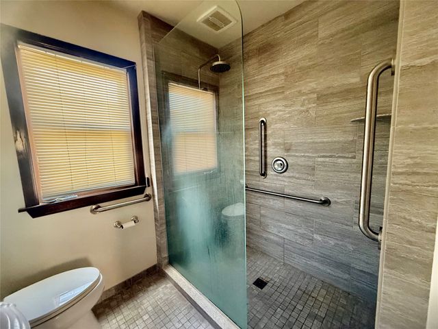 1025 SHENK Avenue, Erie, PA 16505