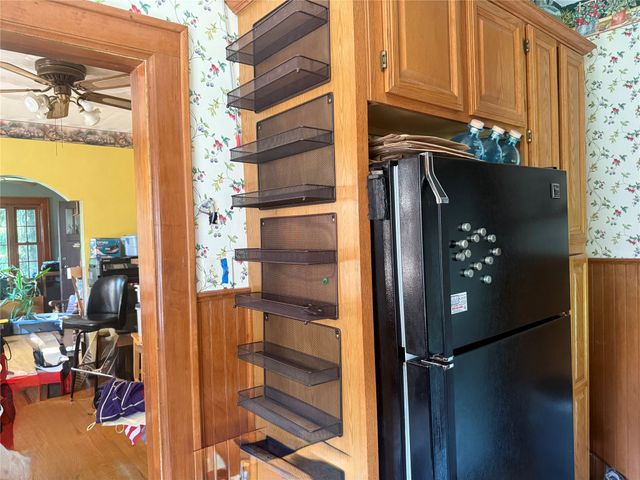 1025 SHENK Avenue, Erie, PA 16505