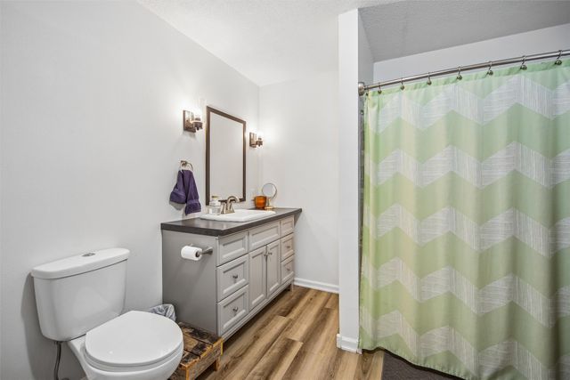 102 4th Street SE, Bondurant, IA 50035