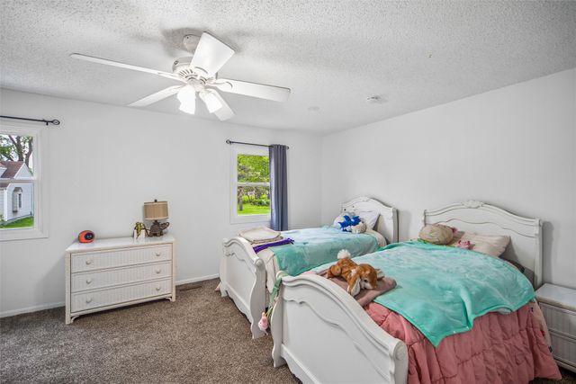 102 4th Street SE, Bondurant, IA 50035