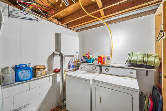 102 4th Street SE, Bondurant, IA 50035