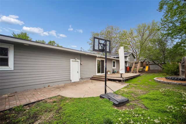 102 4th Street SE, Bondurant, IA 50035