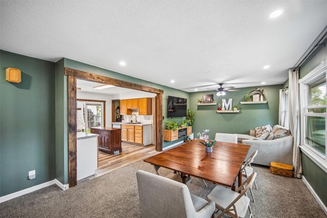 102 4th Street SE, Bondurant, IA 50035