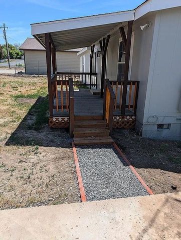 3210 Diamond Street, Klamath Falls, OR 97601
