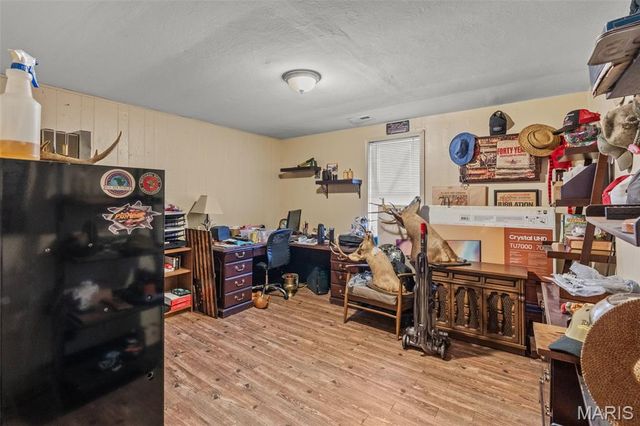 7025 Highway O, Robertsville, MO 63072