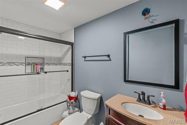 7025 Highway O, Robertsville, MO 63072