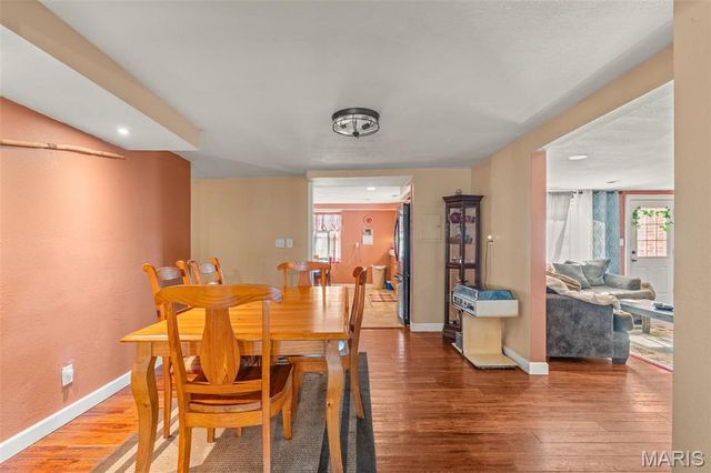 7025 Highway O, Robertsville, MO 63072