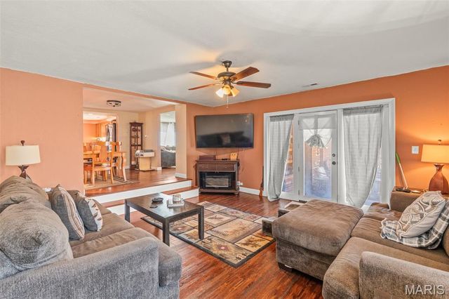 7025 Highway O, Robertsville, MO 63072