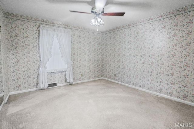 8 Linden Drive, Belleville, IL 62221