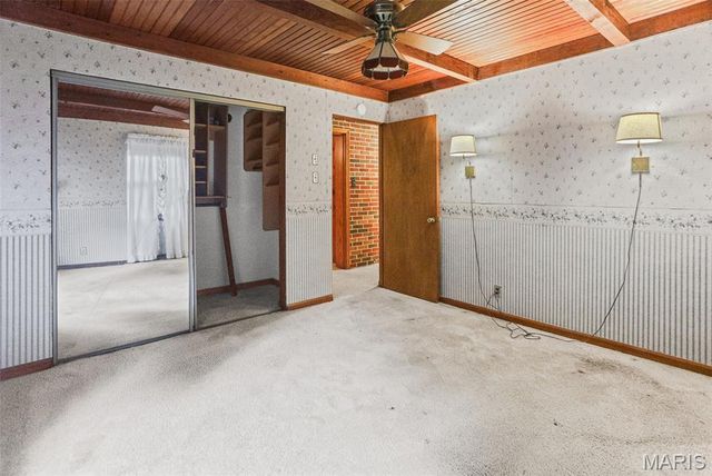 8 Linden Drive, Belleville, IL 62221