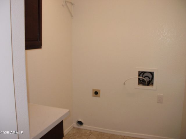 662 S 26TH Street, Mesa, AZ 85204