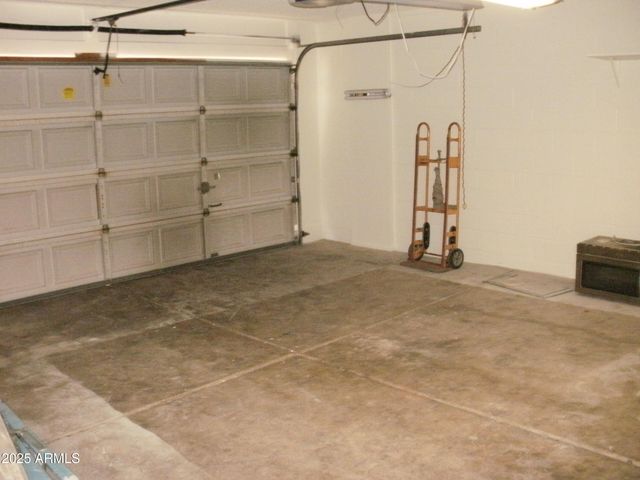 662 S 26TH Street, Mesa, AZ 85204