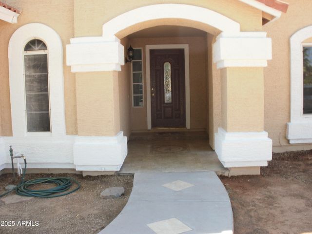 662 S 26TH Street, Mesa, AZ 85204