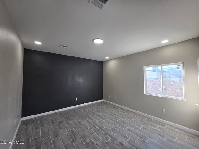 12109 SANAA Drive, El Paso, TX 79934