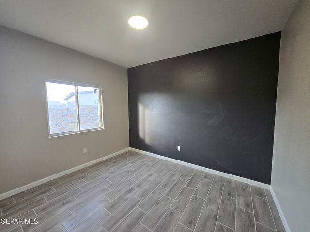 12109 SANAA Drive, El Paso, TX 79934