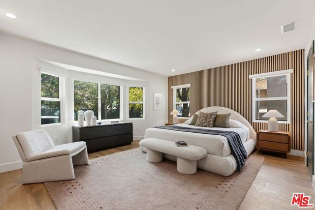 10811 Farragut Drive, Culver City, CA 90230