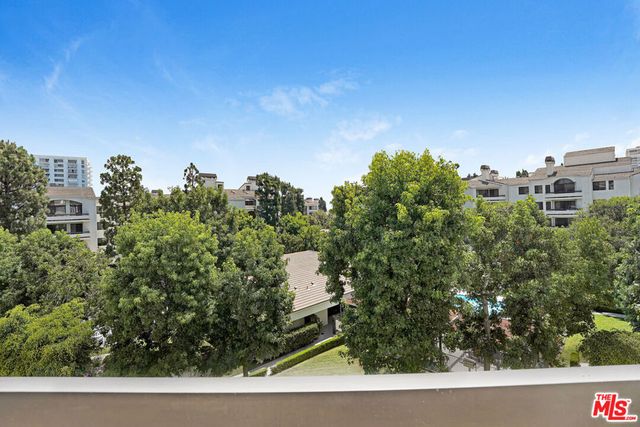 2112 Century Park Lane 301, Los Angeles, CA 90067