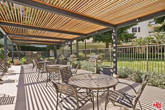 2112 Century Park Lane 301, Los Angeles, CA 90067