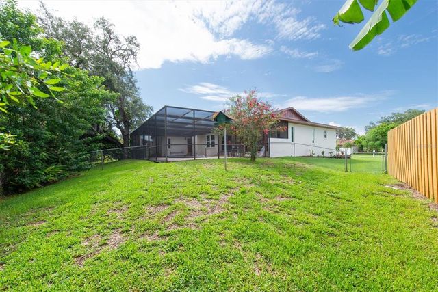 2174 KENT AVENUE, Clearwater, FL 33764