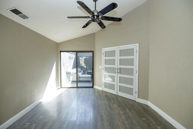 2325 Manor Oak Dr, Modesto, CA 95355